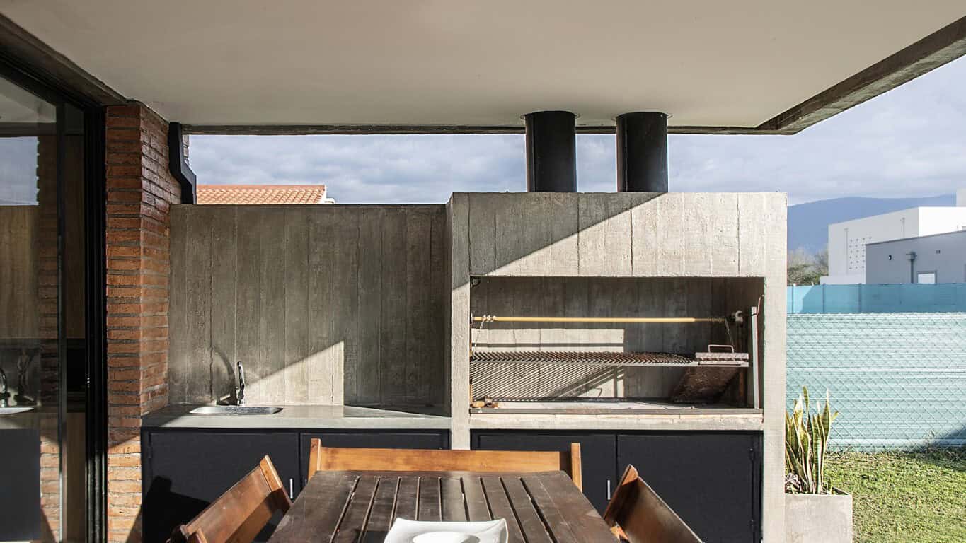 Quintas House by Etereo Arquitectos in Tafi Viejo, Argentina Quintas House by Etereo Arquitectos in Tafi Viejo, Argentina