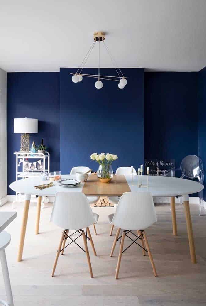 Advantages Of Having An Oval Table In Your Dining Room Advantages Of Having An Oval Table In Your Dining Room