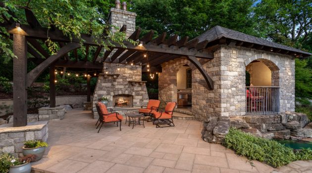 How To Create A Dreamy Outdoor Oasis In Your Backyard