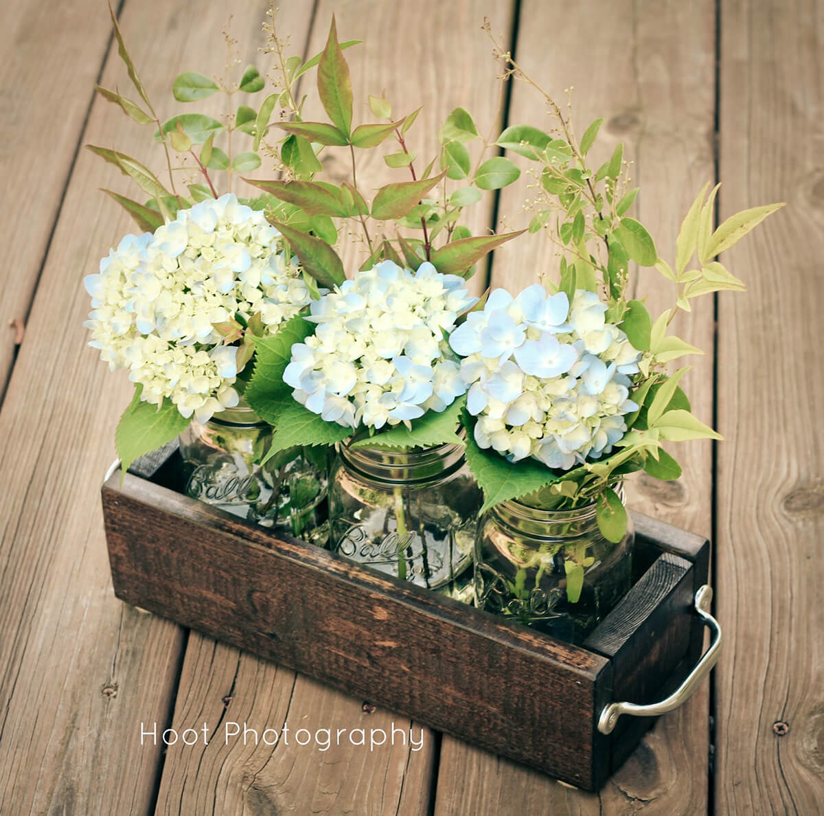 15 Charming DIY Flowerbox Centerpiece Designs You Will Want To Craft Right Now