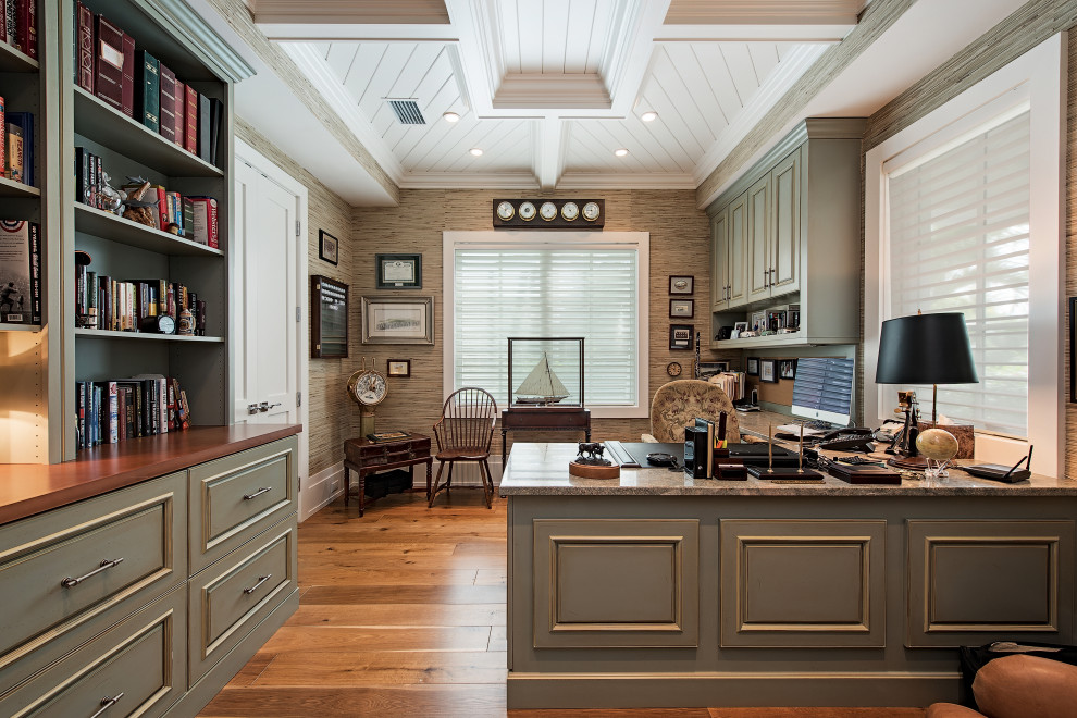 18 Opulent Coastal Home Office Designs To Work In Style