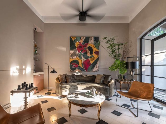 Caribbean-style Villa With Sophisticated Decor