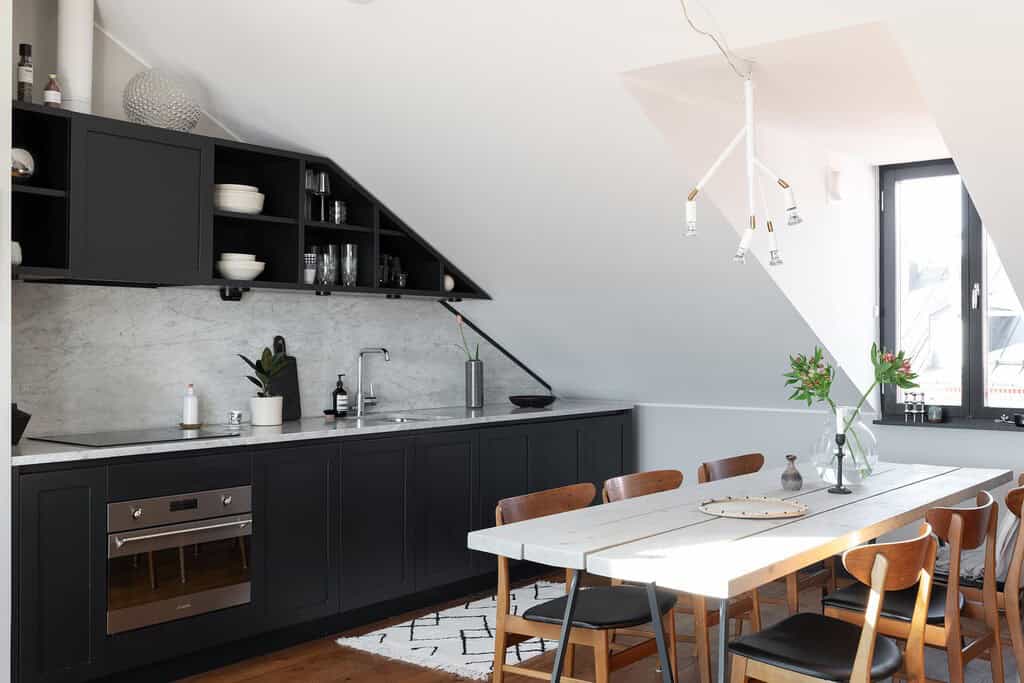 Wonderful Penthouse With Sunny Terrace Wonderful Penthouse With Sunny Terrace