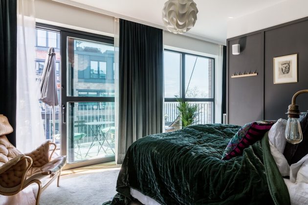 Look At These Perfect Large Floor-To-Ceiling Windows
