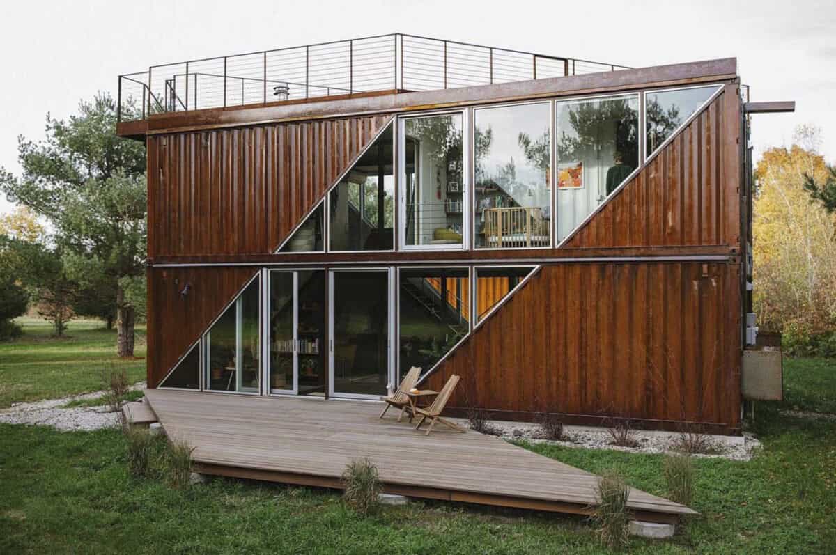 New York House Made With 6 Containers New York House Made With 6 Containers