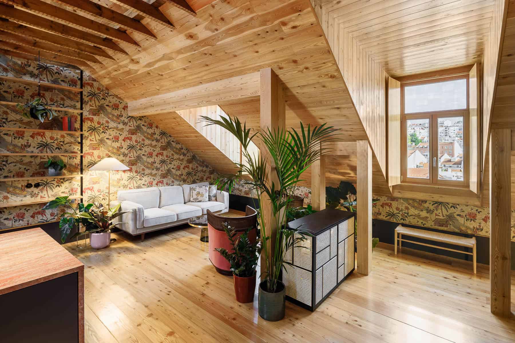 Almirante Reis Apartment rehabilitation by BALA Atelier in Lisbon, Portugal Almirante Reis Apartment rehabilitation by BALA Atelier in Lisbon, Portugal