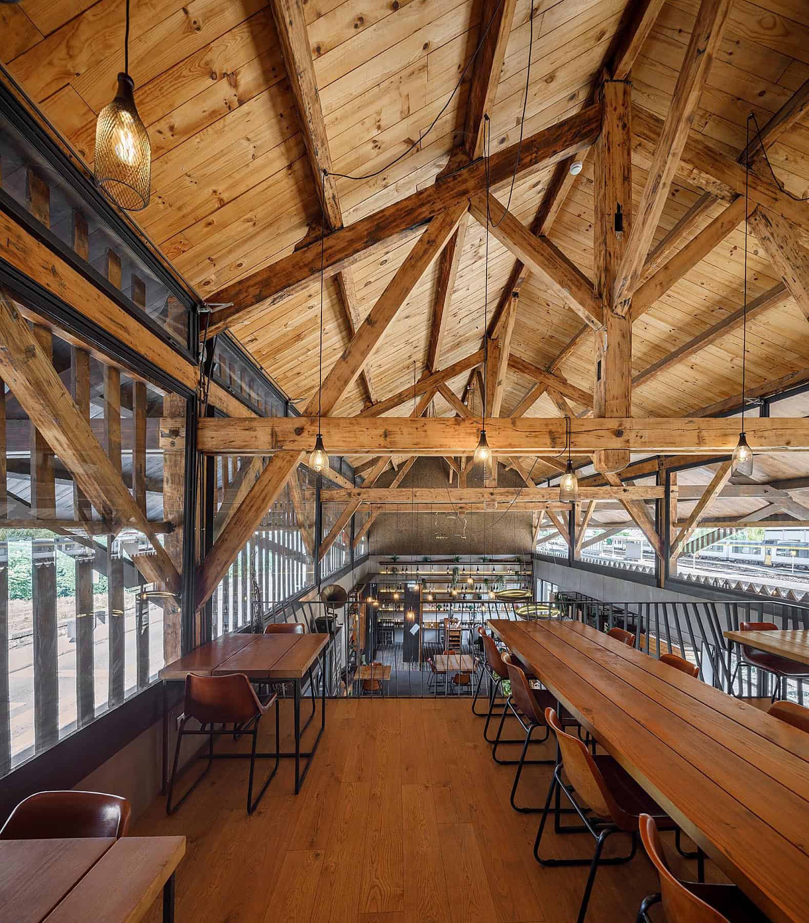 Aneto & Table Restaurant by Just an Architect in Peso da Regua, Portugal Aneto & Table Restaurant by Just an Architect in Peso da Regua, Portugal