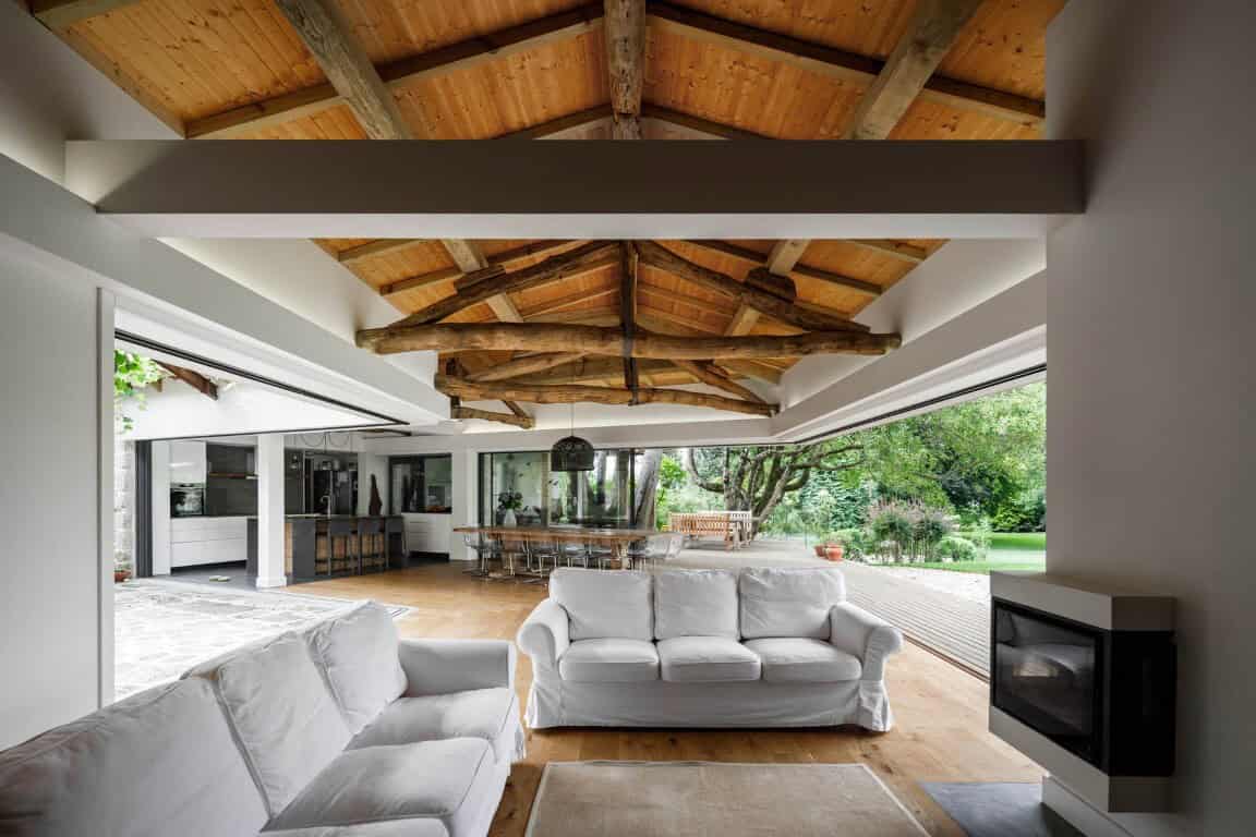 Calcada House by Ren Ito Arq in Porto, Portugal Calcada House by Ren Ito Arq in Porto, Portugal