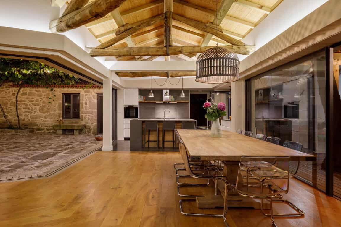 Calcada House by Ren Ito Arq in Porto, Portugal Calcada House by Ren Ito Arq in Porto, Portugal