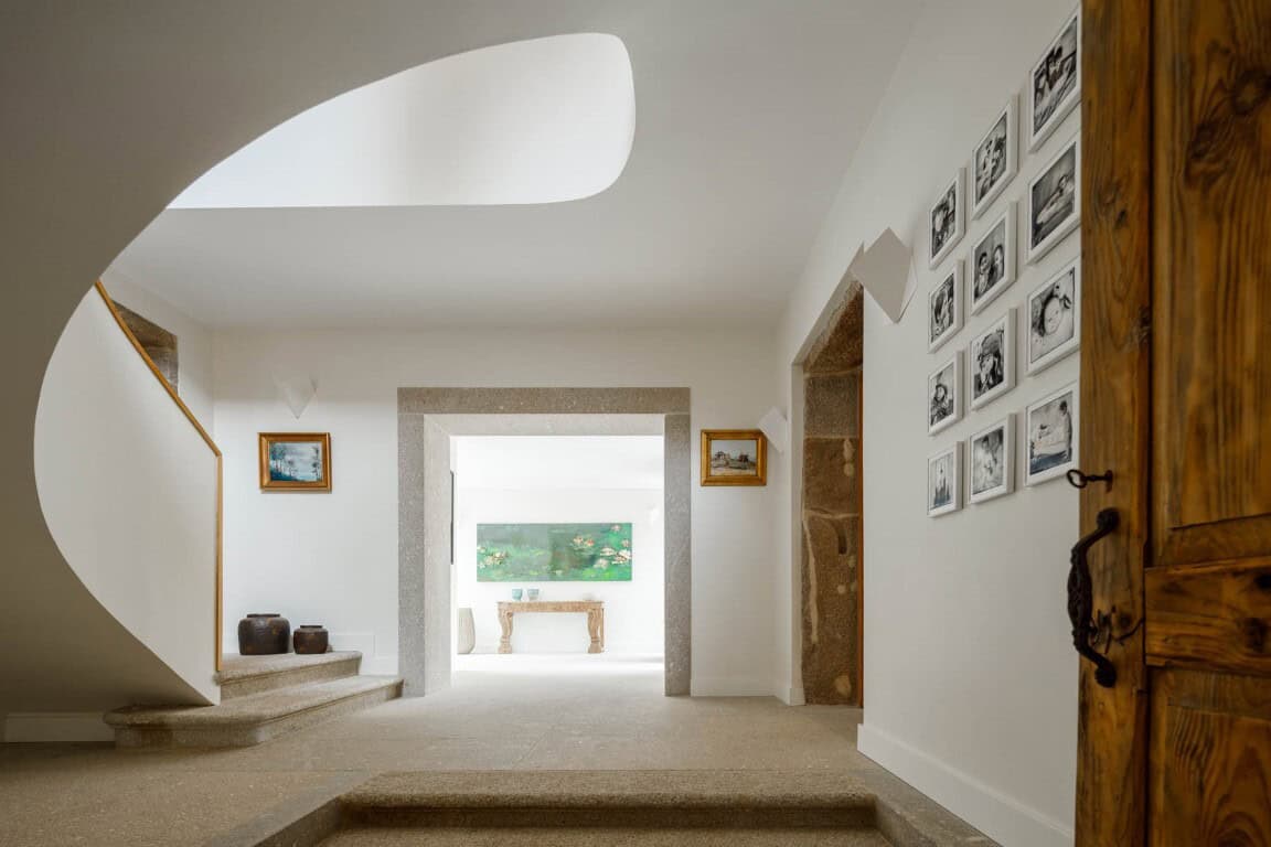 Calcada House by Ren Ito Arq in Porto, Portugal Calcada House by Ren Ito Arq in Porto, Portugal