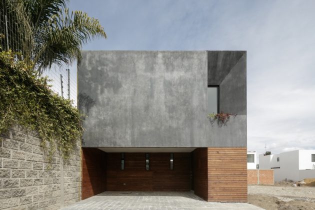 Casa Once by Espacio 18 arquitectura + Cueto arquitectura in Puebla City, Mexico