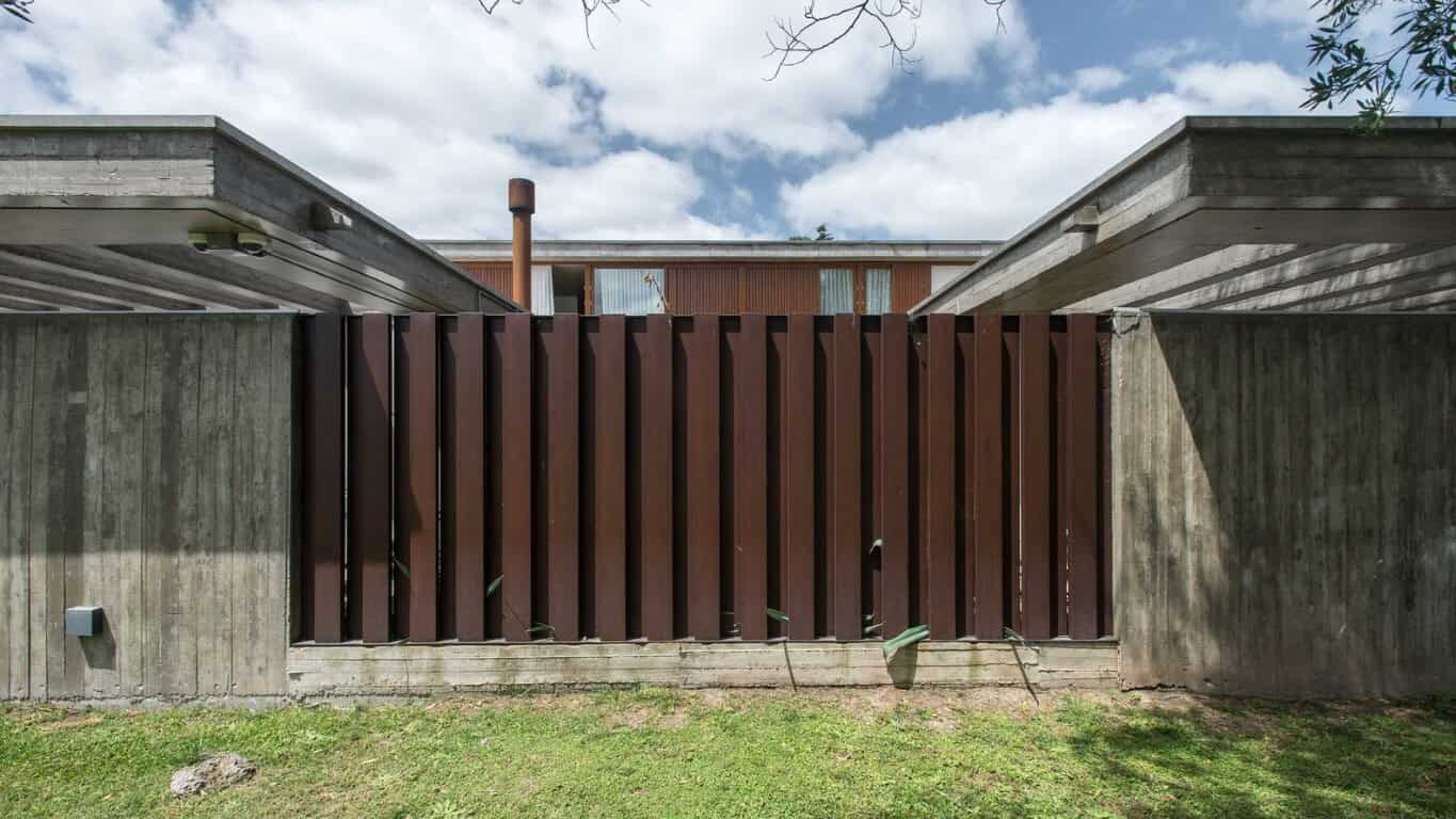 Fluxa House by Gianserra + Lima Arquitectos in La Plata, Argentina Fluxa House by Gianserra + Lima Arquitectos in La Plata, Argentina