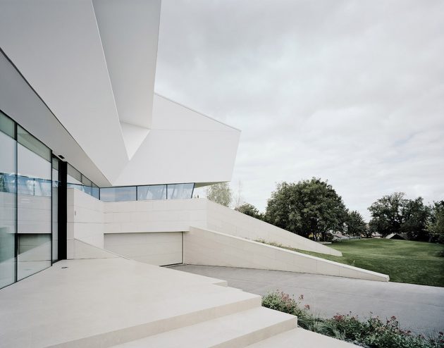 Freundorf Villa by A01 Architects in Judenau, Austria