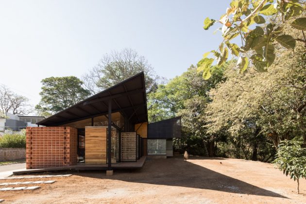 La Garita House by Arkosis in Costa Rica