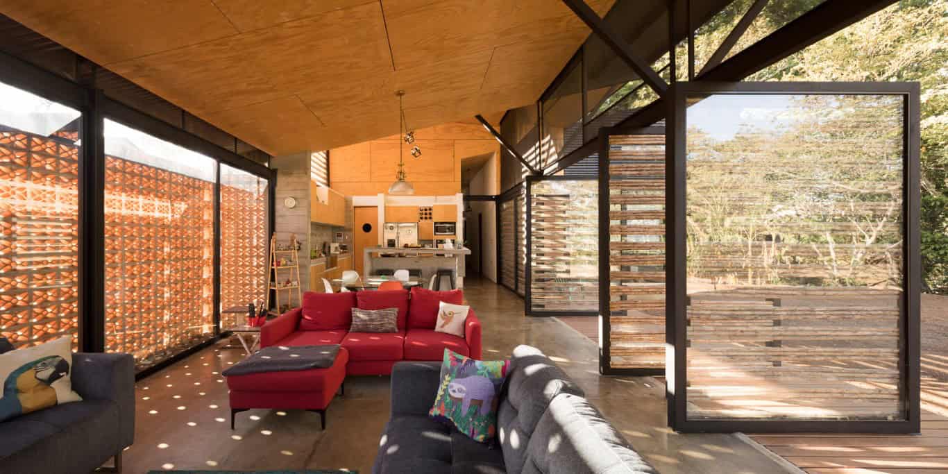 La Garita House by Arkosis in Costa Rica La Garita House by Arkosis in Costa Rica