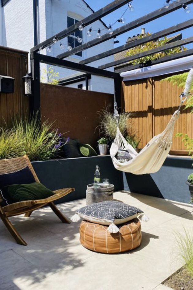 Taking a Nap in The Garden? Here's The Art Behind It!