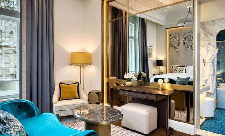 A Hotel Renovation – Homage To Luxurious Traditional Budapest Design