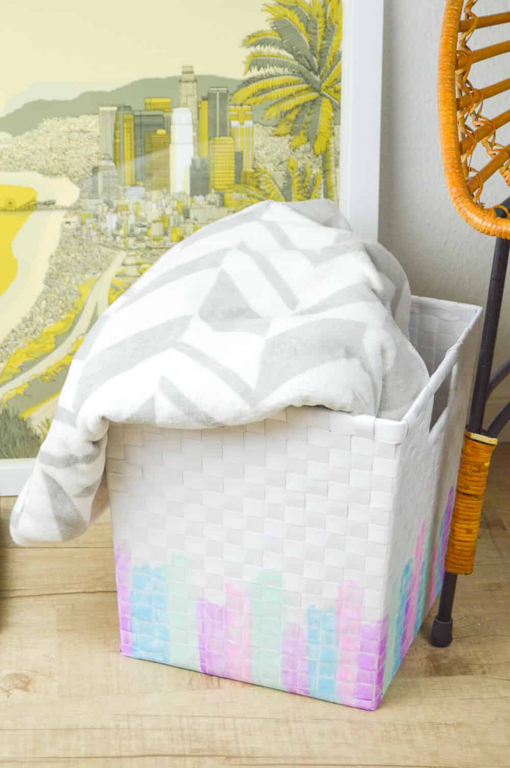 6. DIY WATERCOLOR BASKET MAKEOVER 6. DIY WATERCOLOR BASKET MAKEOVER