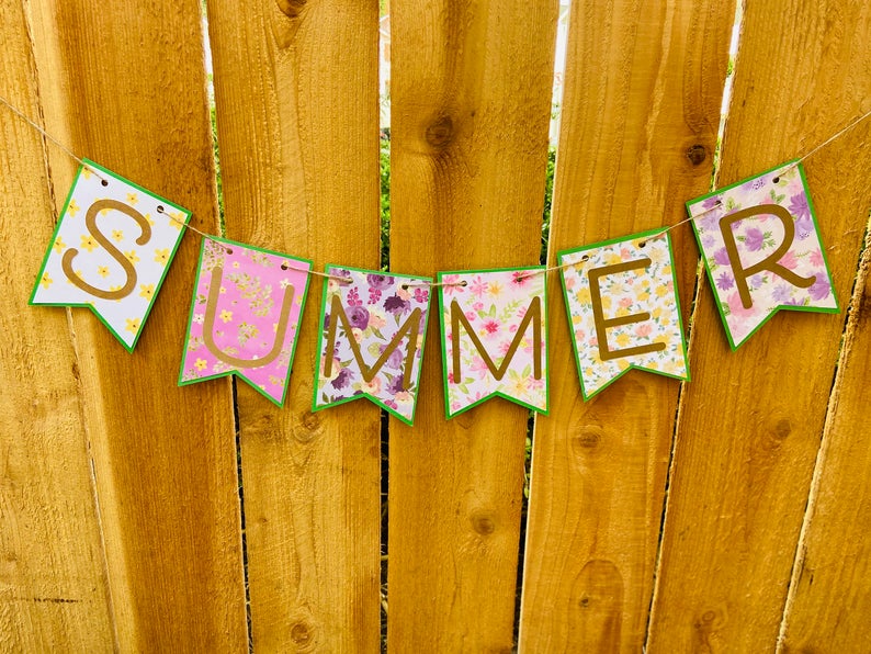 15 Refreshing Summer Banner Designs You Will Enjoy Putting Up In Your Home