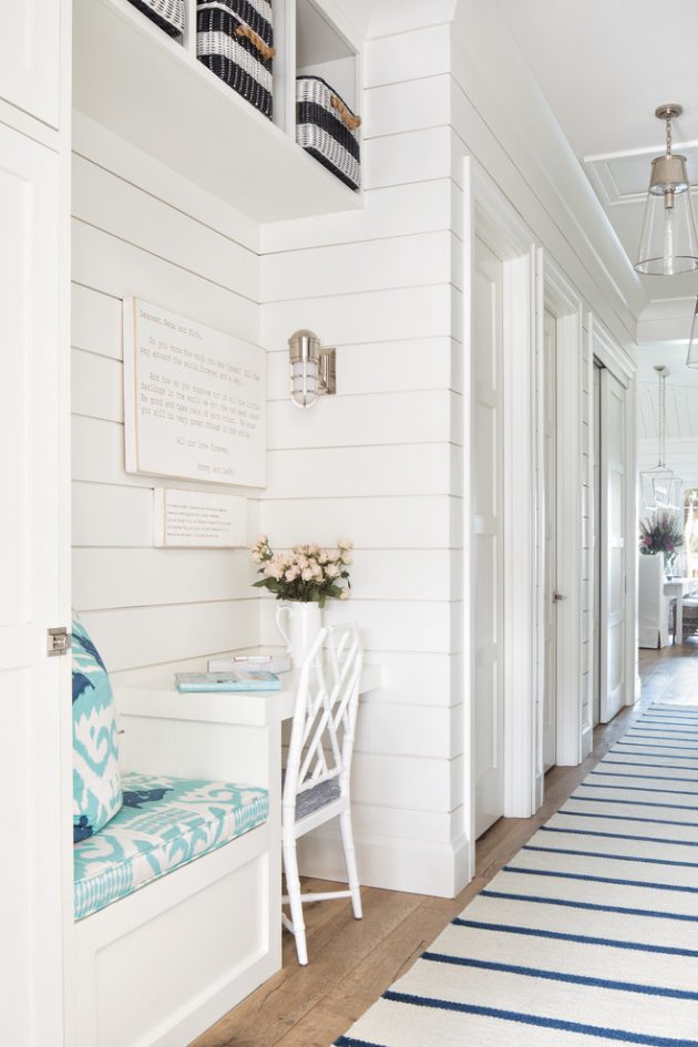 16 Superb Coastal Hall Designs That Are Simply Filled With Light