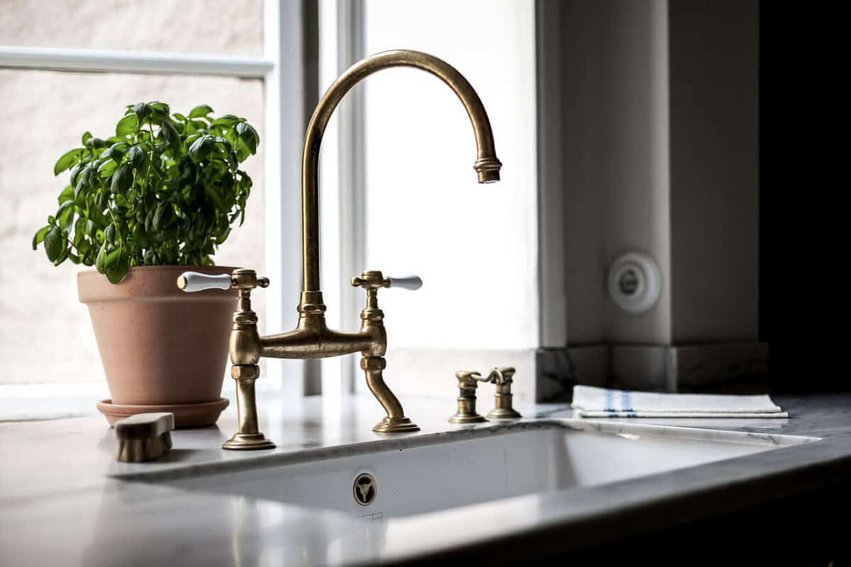 Dreamy Blue And White Closed Kitchen Dreamy Blue And White Closed Kitchen