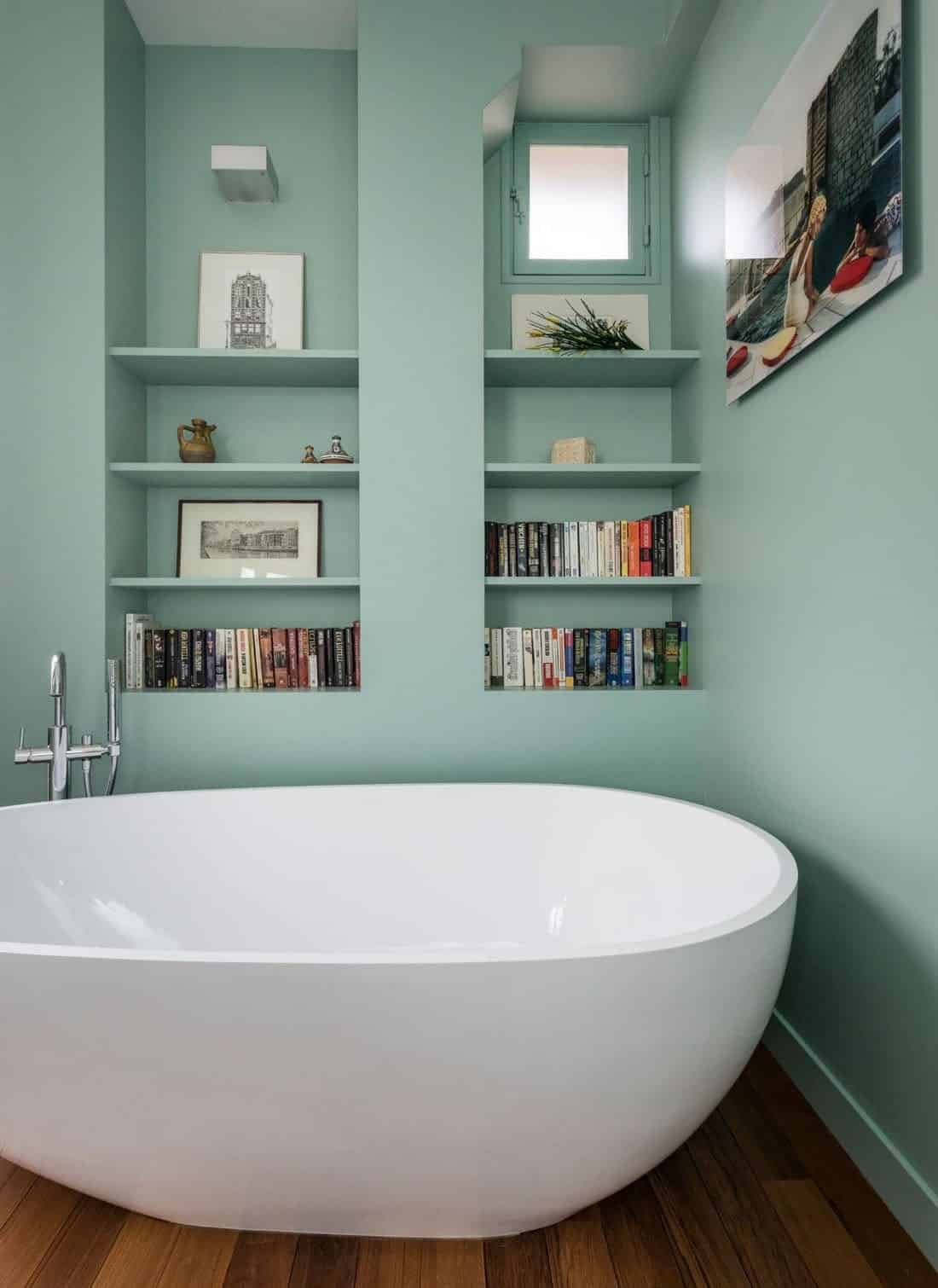 How to adopt sea green in decoration? How to adopt sea green in decoration?