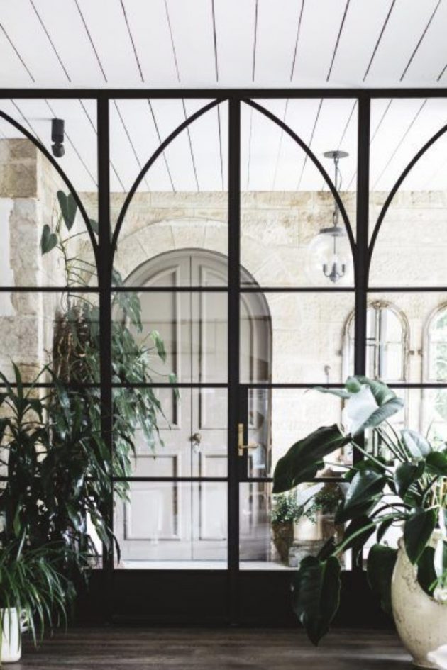 The Glass Door As The Protagonist In Search Of Elegance And Transparency