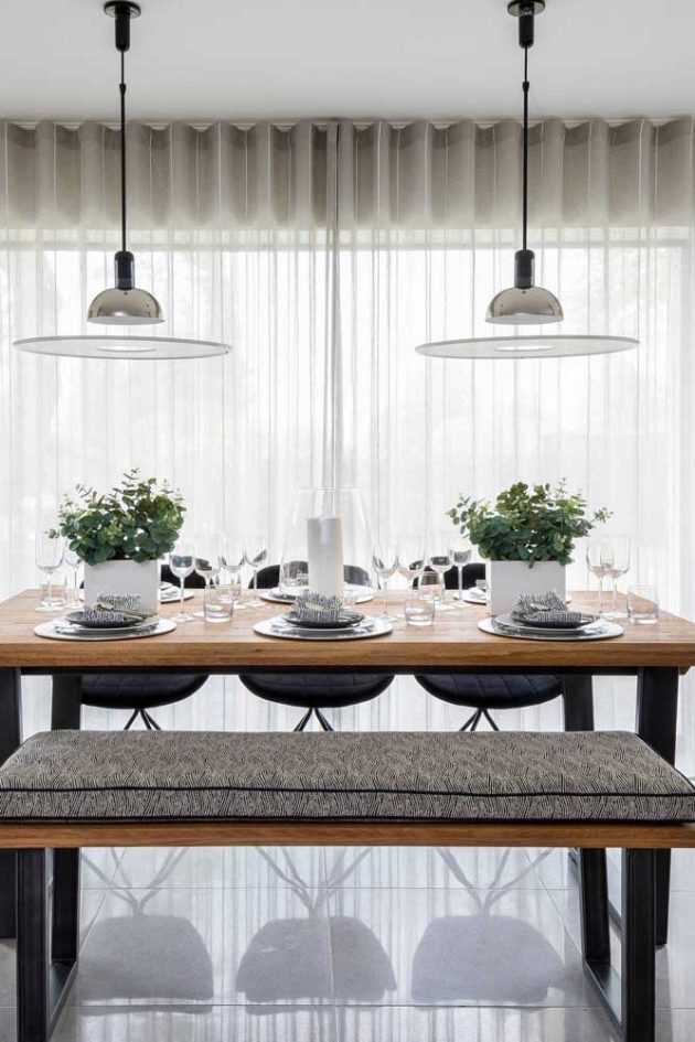 How To Use Sheer Curtains In Decoration