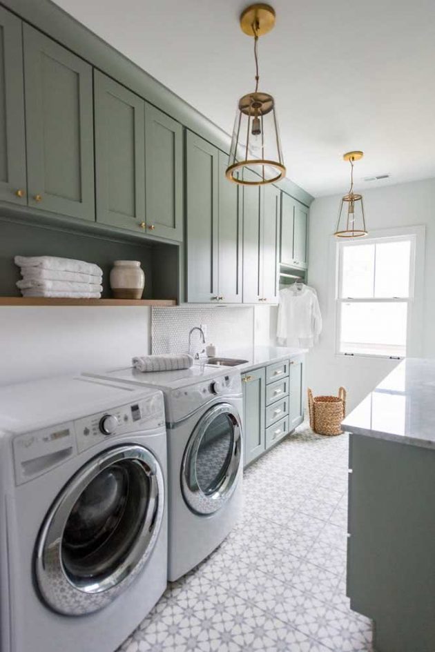 How To Choose The Perfect Laundry Shelf