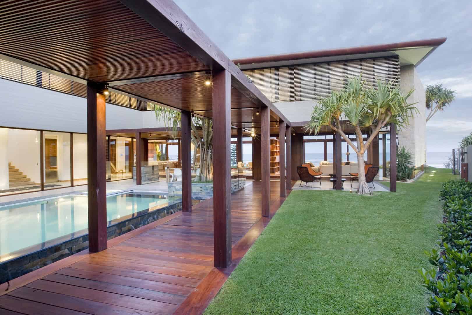 Albatross Residence by BGD Architects in Gold Coast, Australia Albatross Residence by BGD Architects in Gold Coast, Australia