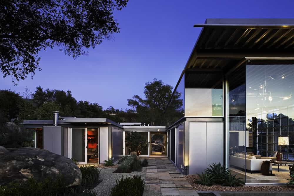 Montecito Residence by Barton Myers Associates in California, USA