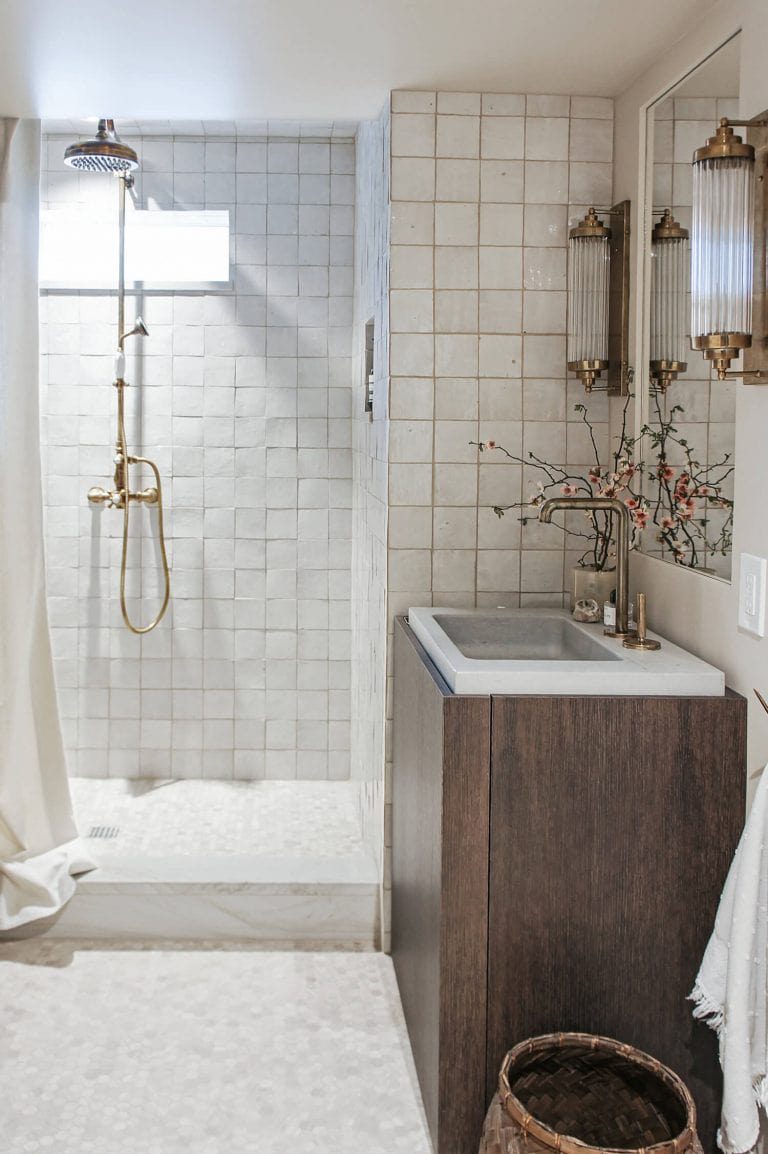 Achieve To Have A Minimalist Bathroom