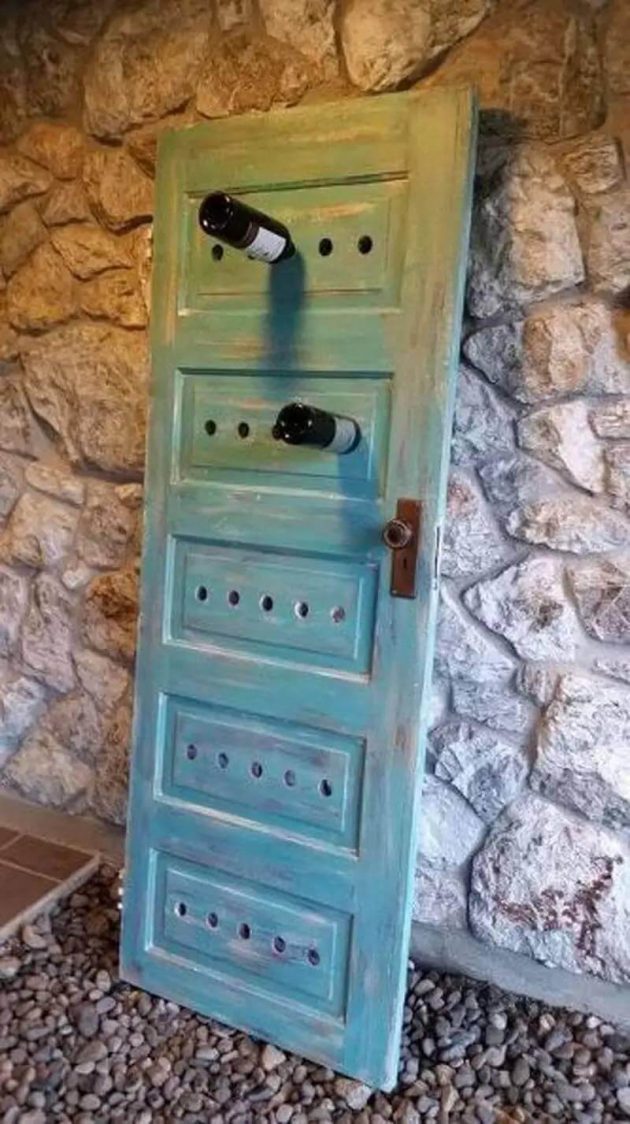 15 Creative DIY Projects That Turn Old Doors Into Rustic Home Décor