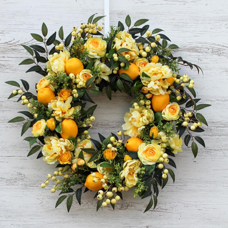 16 Colorful Floral Summer Wreath Designs You Will Adore