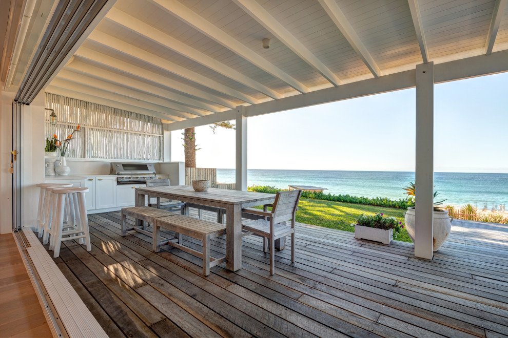18 Breathtaking Coastal Deck Designs With Spectacular Views
