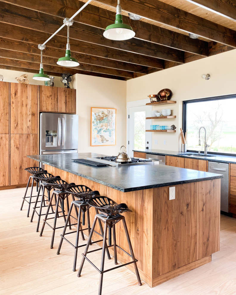 18 Outstanding Industrial Kitchen Interiors You Will Fall In Love With
