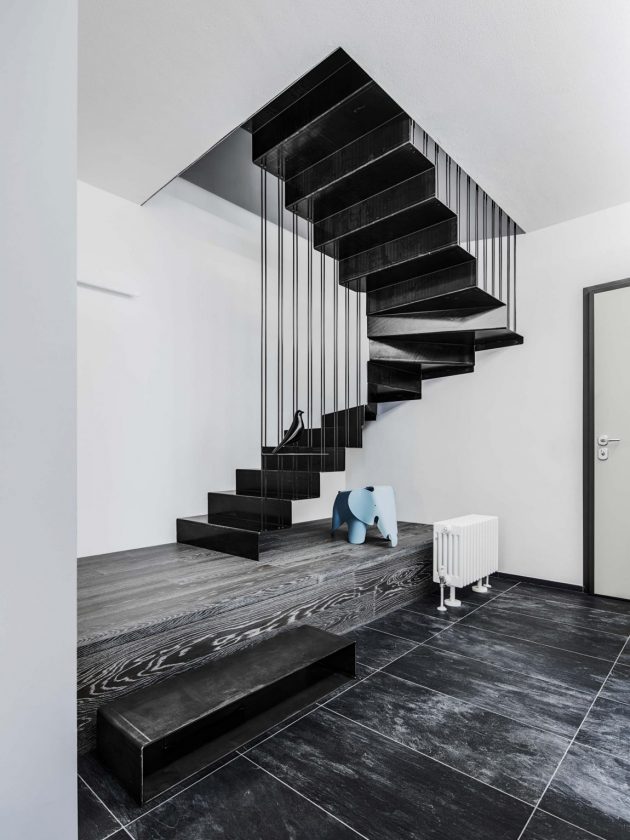 Ideas To Convince You To Adopt The Trend of Black Stairs