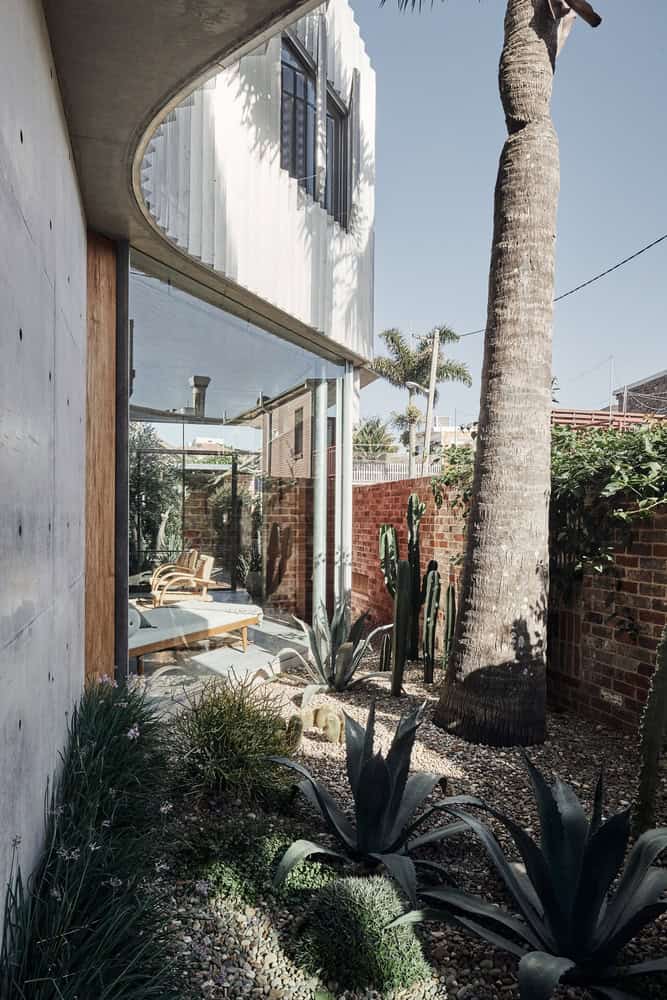 Bismarck House by Andrew Burges Architects in Sydney, Australia Bismarck House by Andrew Burges Architects in Sydney, Australia