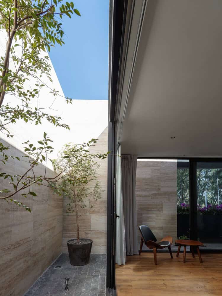 Guerrero House by Tacher Arquitectos in Zapopan, Mexico Guerrero House by Tacher Arquitectos in Zapopan, Mexico