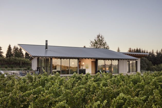 L'Angolo Estate by LEVER Architecture in Newberg, Oregon