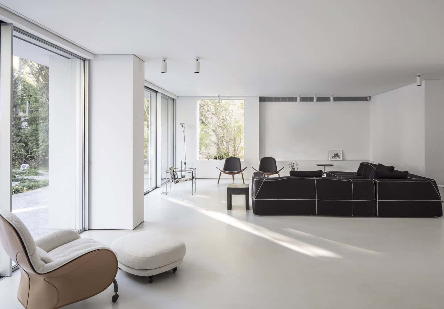 Nish House by Paritzki & Liani Architects in Ramat Hasharon, Israel Nish House by Paritzki & Liani Architects in Ramat Hasharon, Israel