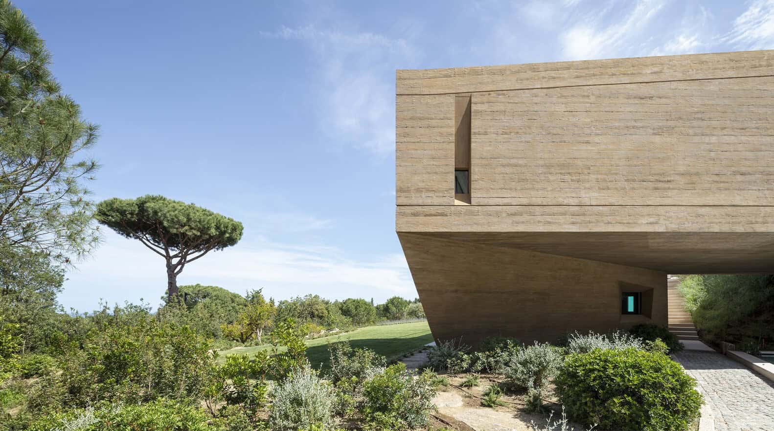 Villa Varoise by NADAA in France Villa Varoise by NADAA in France