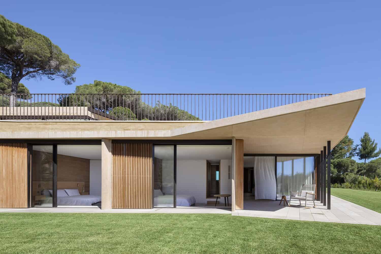 Villa Varoise by NADAA in France Villa Varoise by NADAA in France