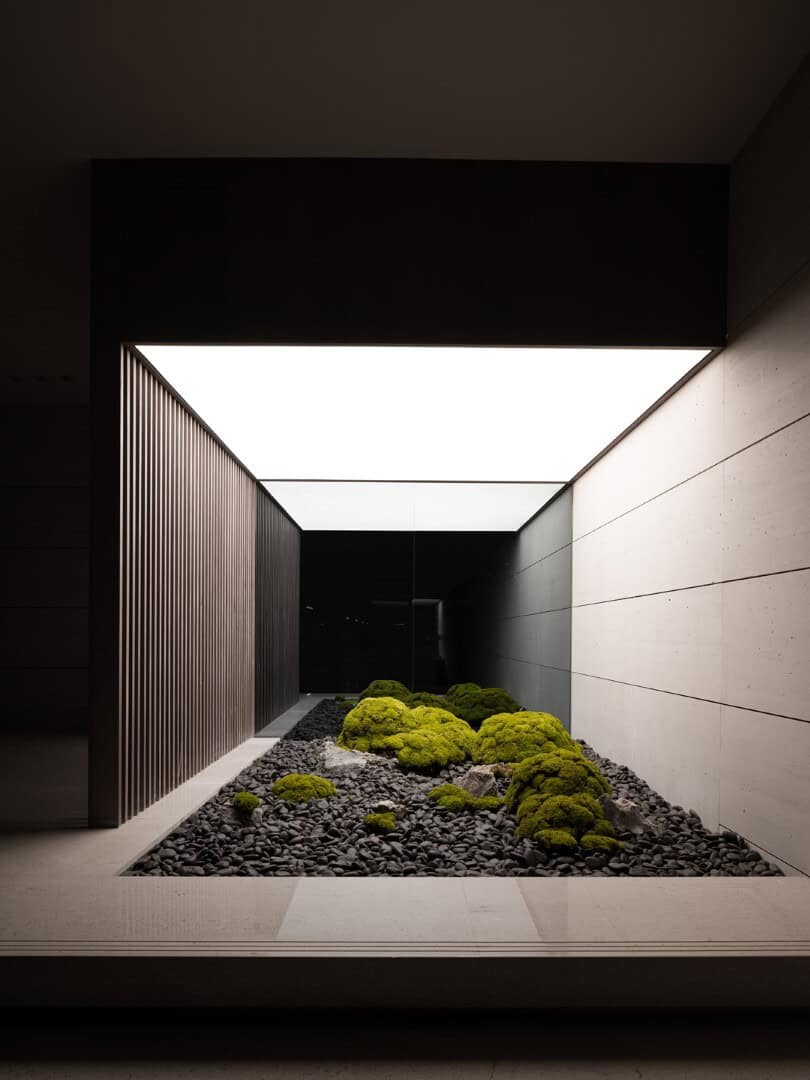 Zhongzhou Peninsula City Sales Center by MYP Design in Qingdao City, China Zhongzhou Peninsula City Sales Center by MYP Design in Qingdao City, China