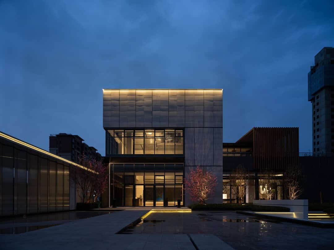 Zhongzhou Peninsula City Sales Center by MYP Design in Qingdao City, China Zhongzhou Peninsula City Sales Center by MYP Design in Qingdao City, China