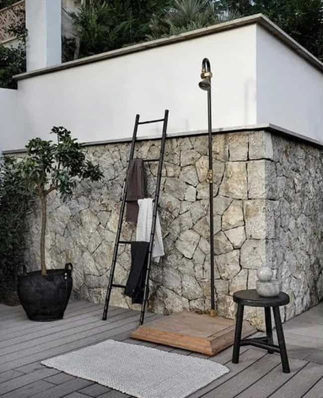 Pretty And Elegant Black Stools For Your Perfect Interior Pretty And Elegant Black Stools For Your Perfect Interior