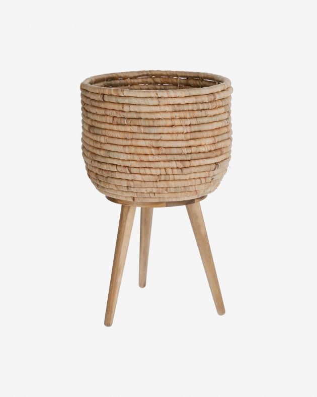 6 Top Furniture And Accessories To Turn The Terrace Into the New Living Room Of Your Home