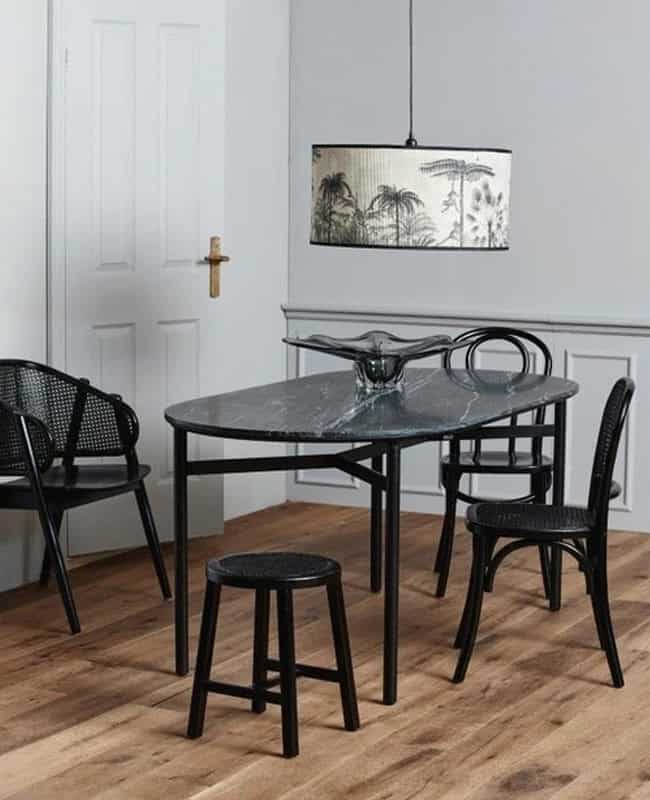 Pretty And Elegant Black Stools For Your Perfect Interior Pretty And Elegant Black Stools For Your Perfect Interior