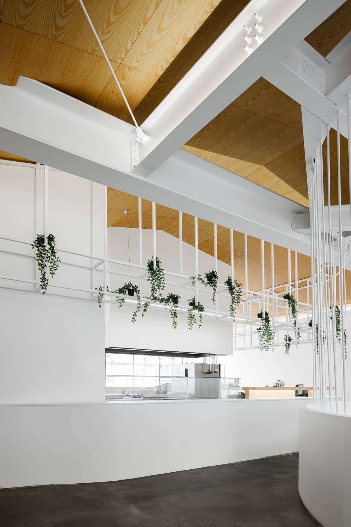 Office stairs as a sculptural piece designed by Paulo Merlini Architects Office stairs as a sculptural piece designed by Paulo Merlini Architects