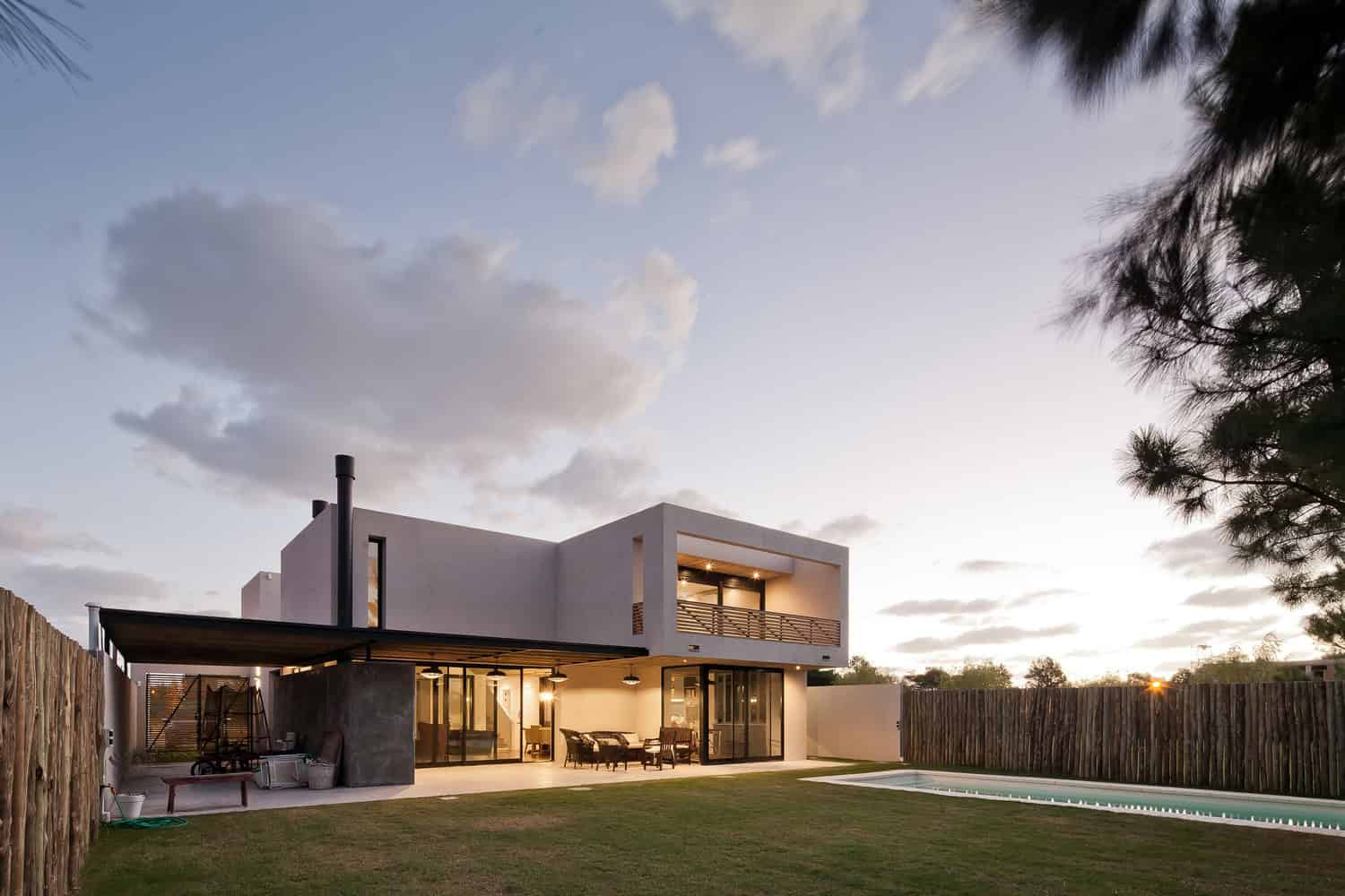 Olivos House by TATU Arquitectura in Montevideo, Uruguay Olivos House by TATU Arquitectura in Montevideo, Uruguay